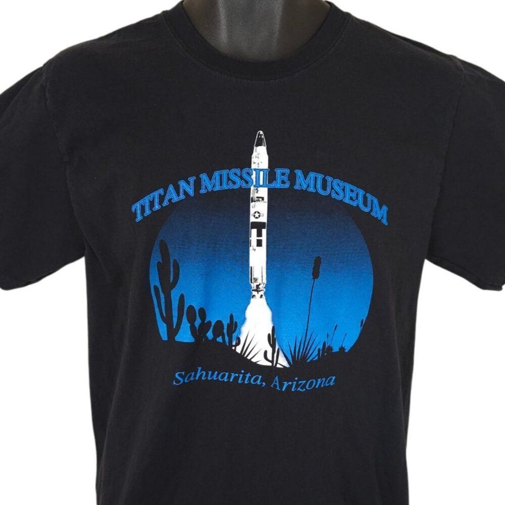 Vintage Titan Missile Museum T Shirt Mens Size Medium Black Y2K Sahuarita AZ